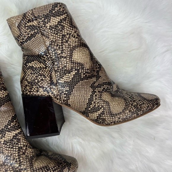 ASOS Women's Snakeskin Ankle Boot Booties Boho Block Heel Side Zip Up Size 5 - Picture 12 of 15